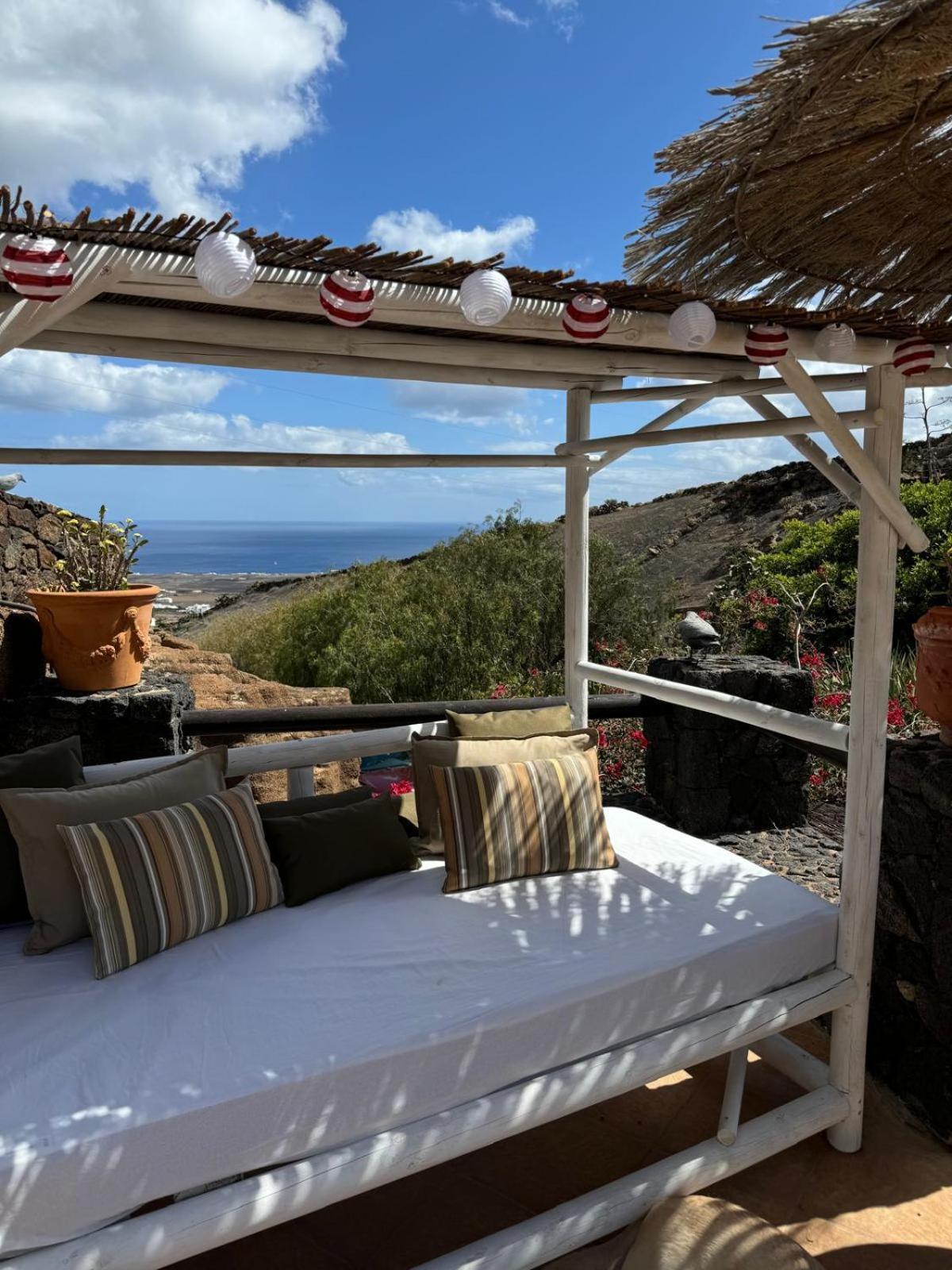 Castillo Lanzarote Villa Bailey - Luxury Villa - Pet Friendly With Heated Pool La Asomada  Exterior photo