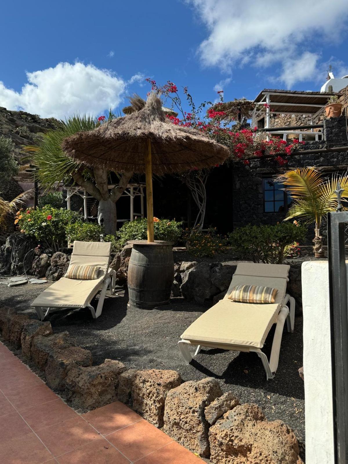 Castillo Lanzarote Villa Bailey - Luxury Villa - Pet Friendly With Heated Pool La Asomada  Exterior photo