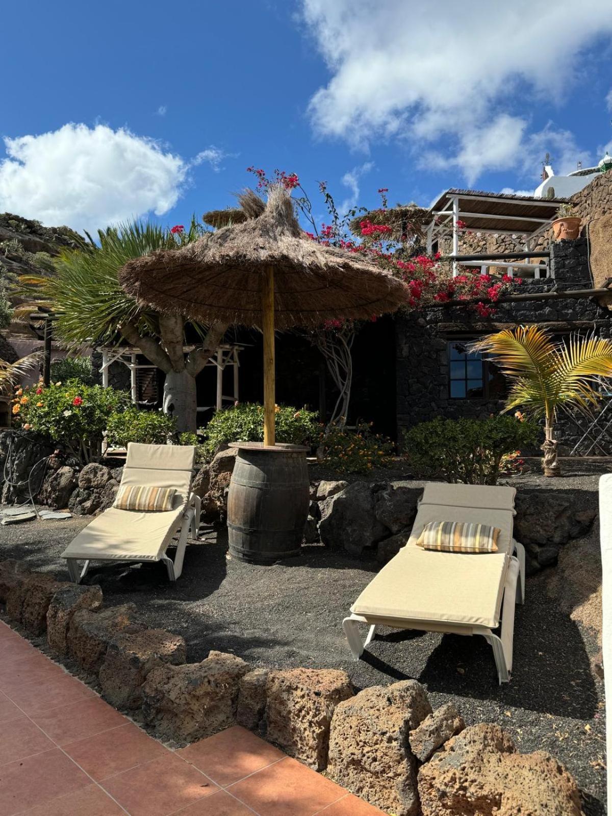Castillo Lanzarote Villa Bailey - Luxury Villa - Pet Friendly With Heated Pool La Asomada  Exterior photo