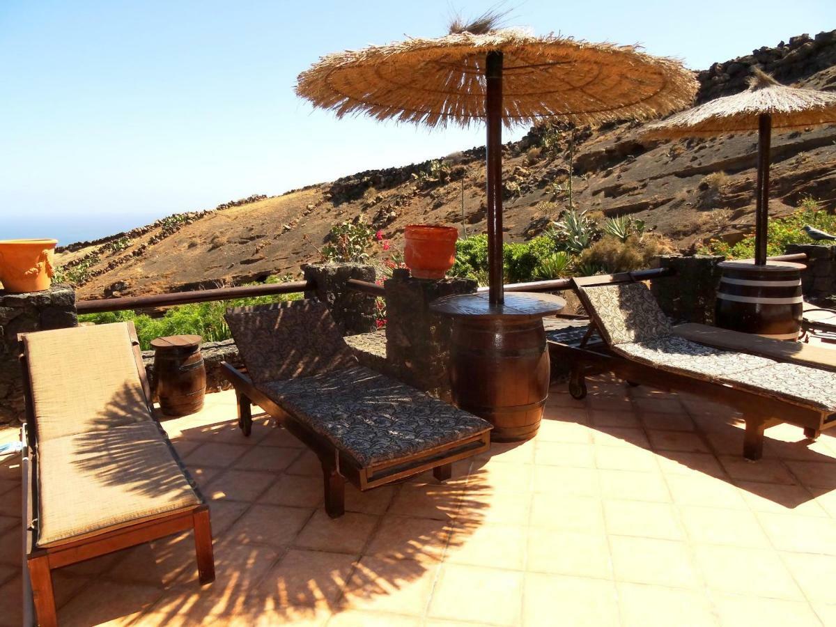 Castillo Lanzarote Villa Bailey - Luxury Villa - Pet Friendly With Heated Pool La Asomada  Exterior photo