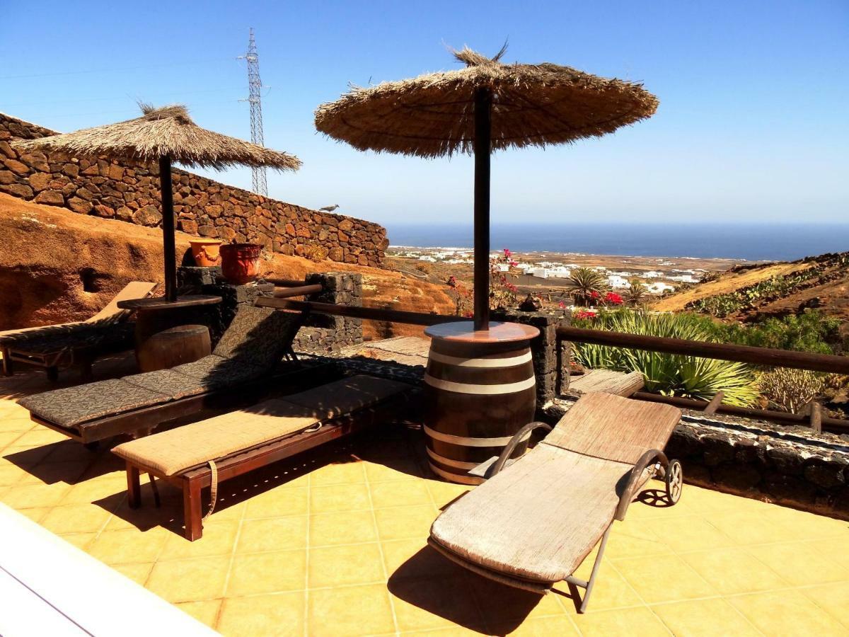 Castillo Lanzarote Villa Bailey - Luxury Villa - Pet Friendly With Heated Pool La Asomada  Exterior photo
